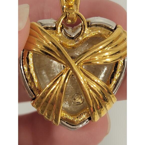 Signed Swarovski Swan Criss Cross Gold Tone Heart Necklace Pendant - Picture 6 of 6